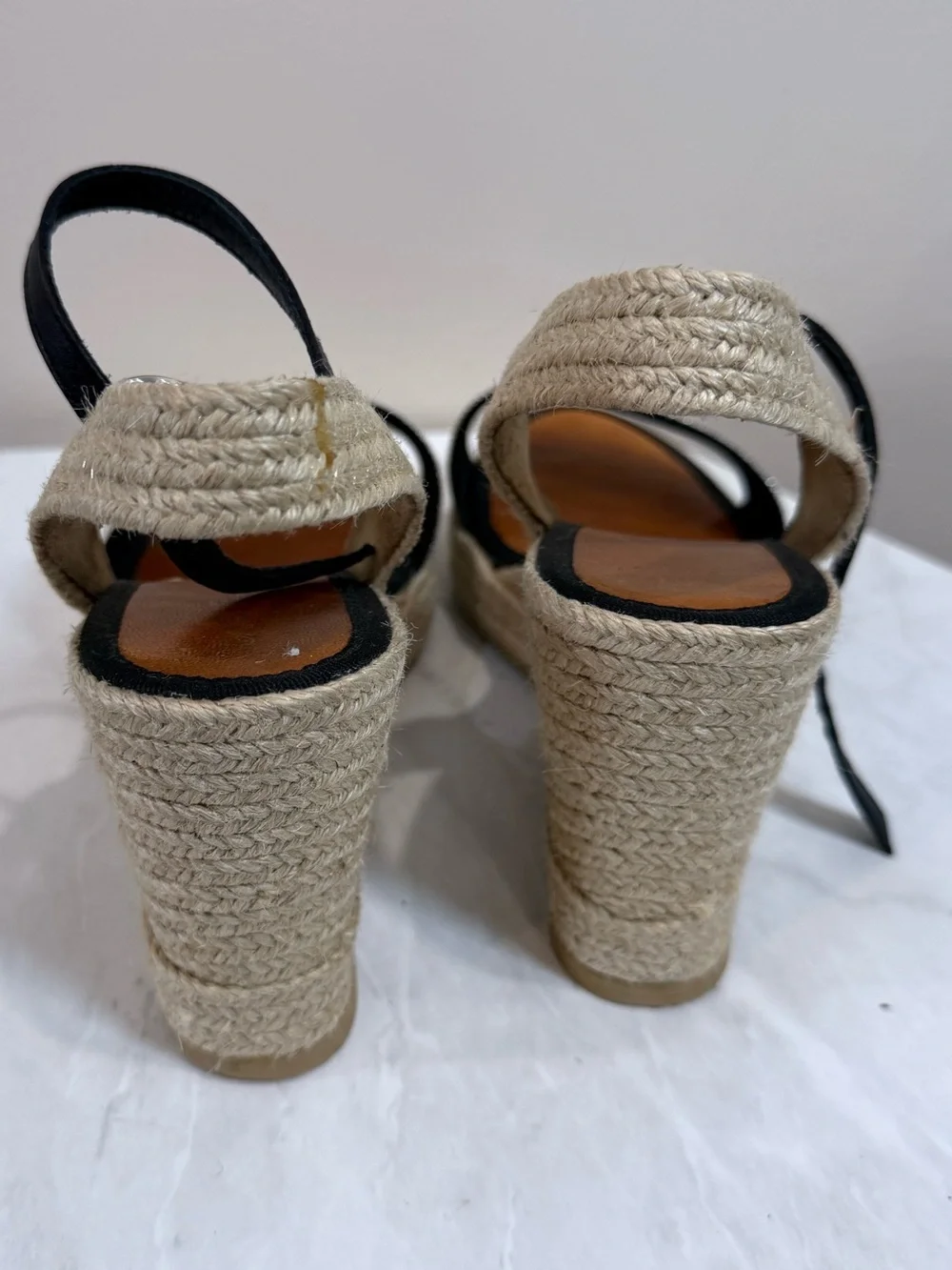 🔥Casteller Black and Silver Espadrille Wedge Sandals Size 38 EC🔥